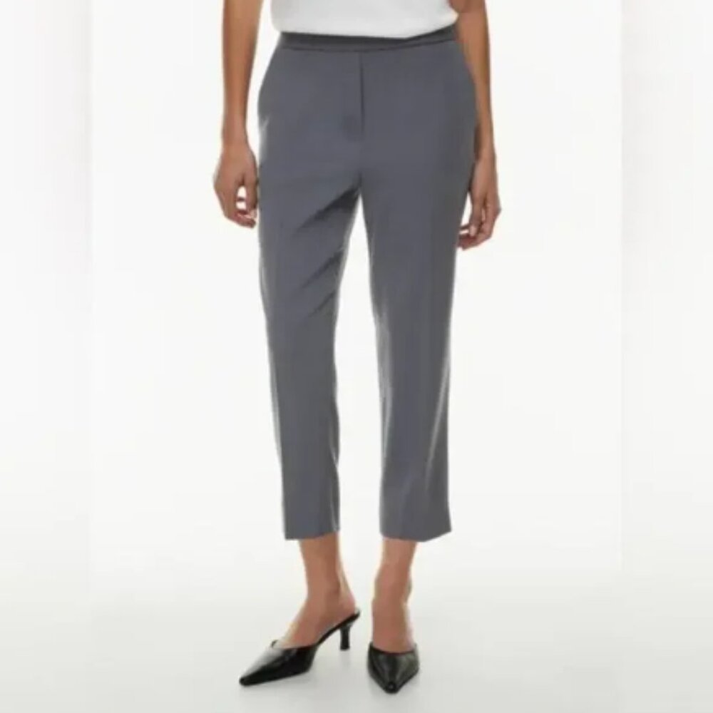 Aritzia Babaton Conan Cropped Pant in Vintage Navy